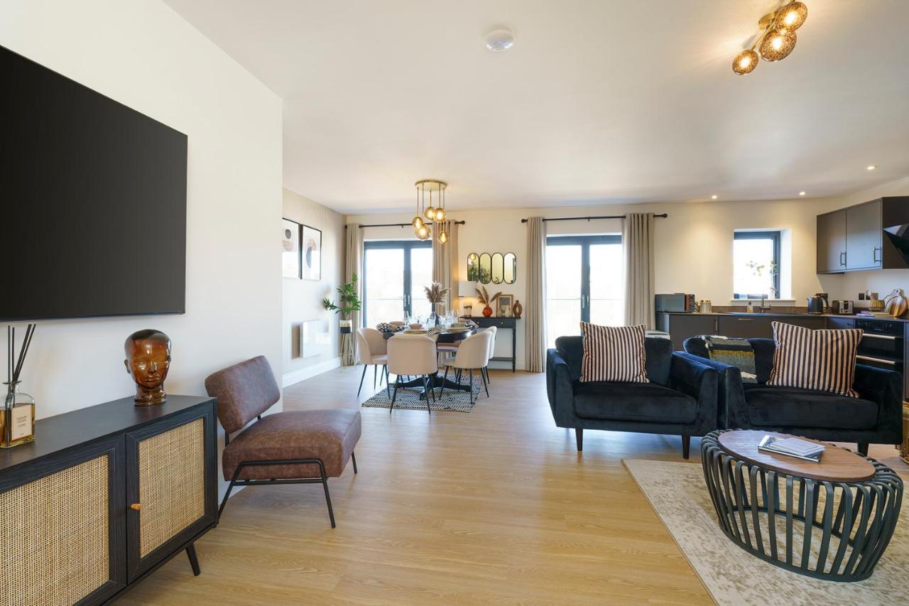 Alba - 2 Bedroom Luxury Apartment By Mint Stays Бристоль Экстерьер фото